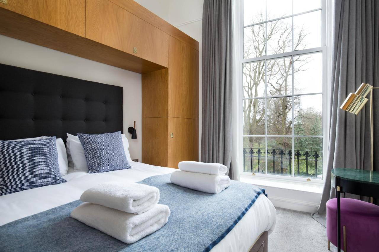 Magnificent Georgian 3-Bedroom Apartment In New Town EDI Kültér fotó